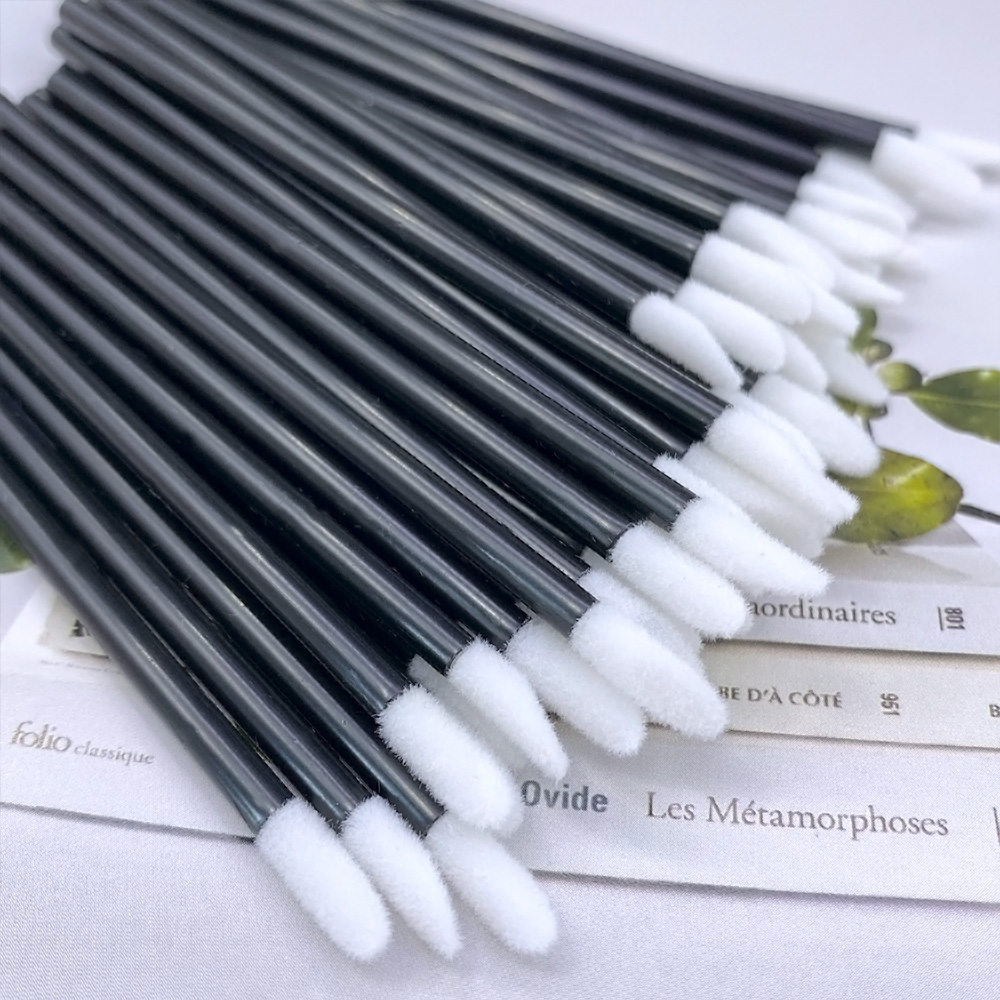 100 Stuks Wegwerp Lippenborste - Eyelash Extension For Beginners recensie en prijs